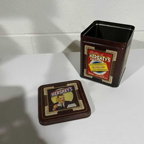 Hersheys tin - Picture 1 of 5